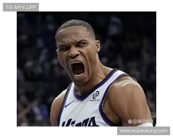 威少突破强攻提升终结率对比库里无球拉开