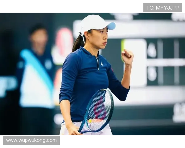 张帅训练完直接去奢侈品店刷卡，这姐的日常比偶像剧还敢拍