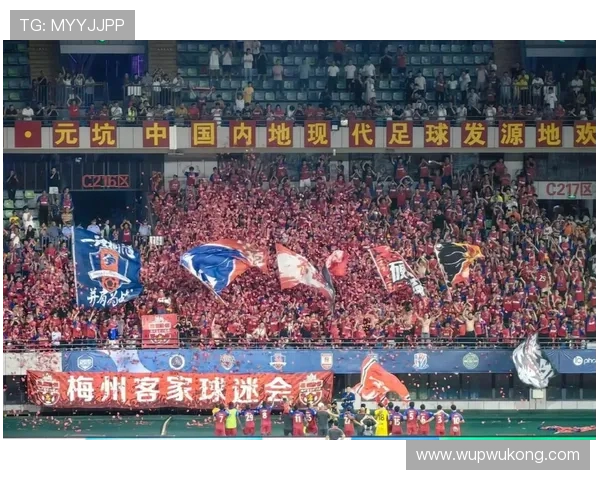 梅州客家主场险胜深圳收获宝贵三分